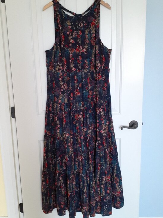 NATURAL LIFE Dresses & Skirts - NWT Natural Life Halle Halter Dress in Blue Watercolor Floral Size XL